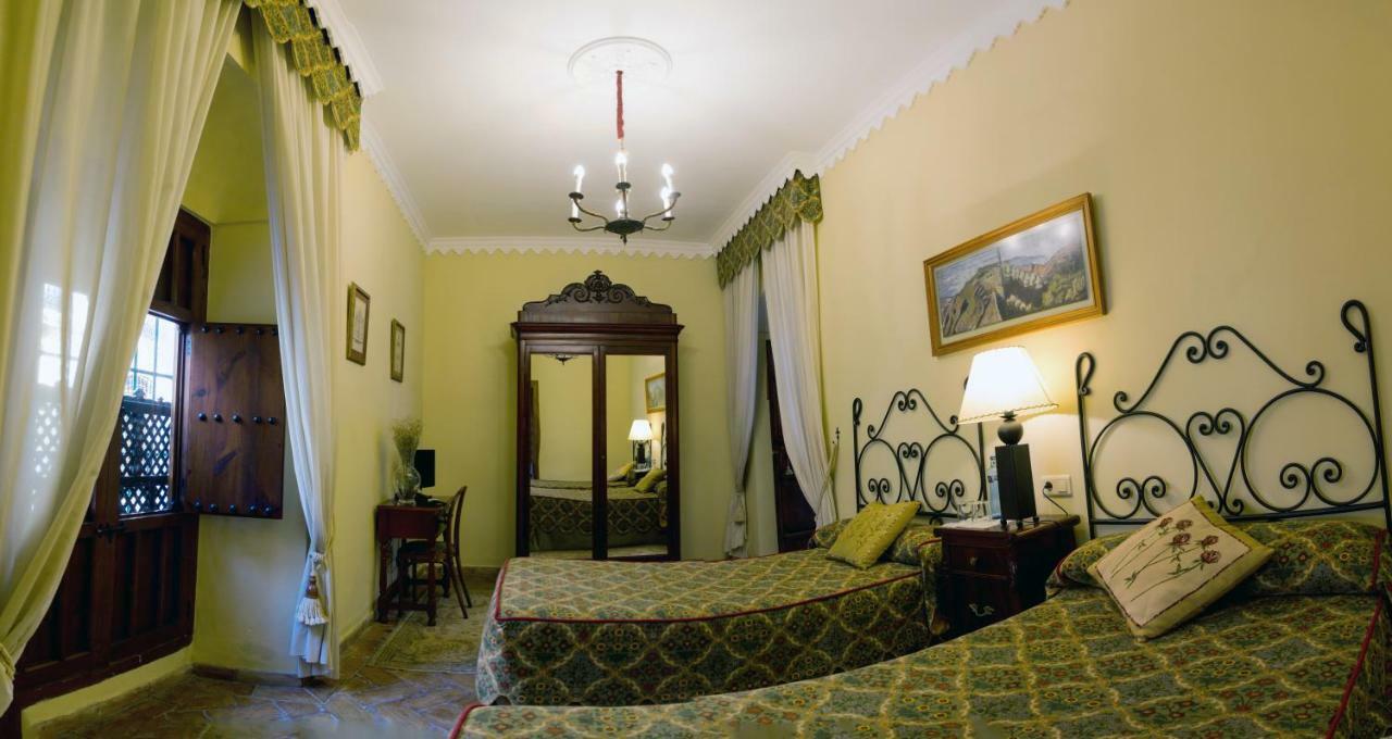 Granados Palacio Boutique Hotel Écija Exterior foto
